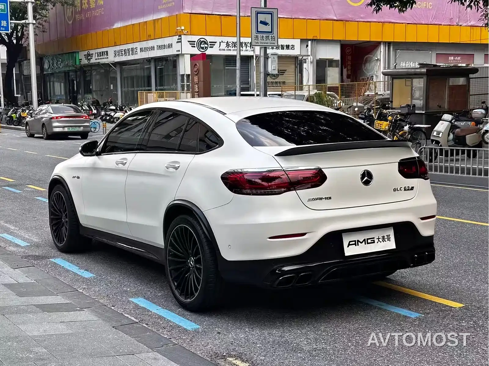 Mercedes-Benz GLC Coupe AMG 2020 AMG GLC 63 S 4MATIC+ Coupe SUV — фото 15