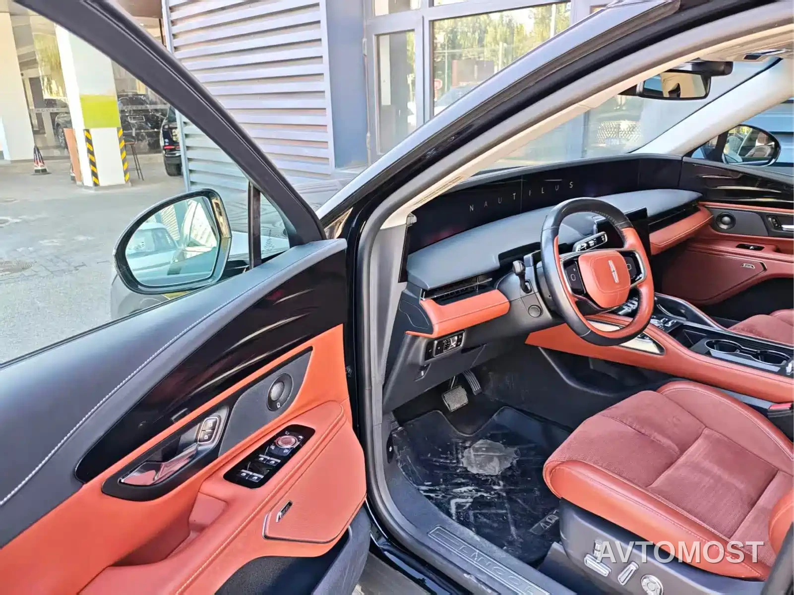 Lincoln Nautilus 2023 2.0T AWD Zun Rui Hybrid Edition — фото 7