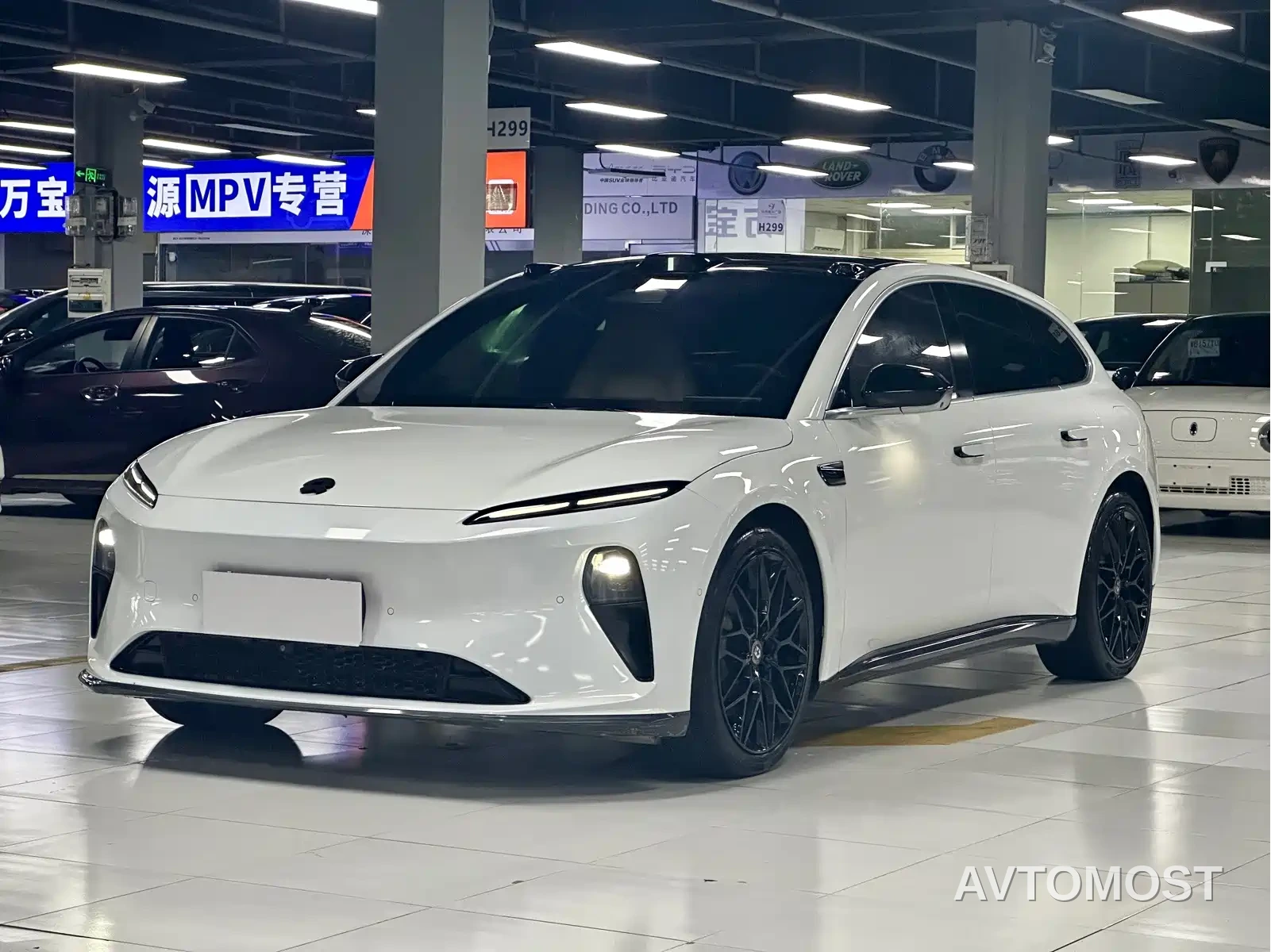 NIO ET5T 2024 75kWh Touring — фото 1