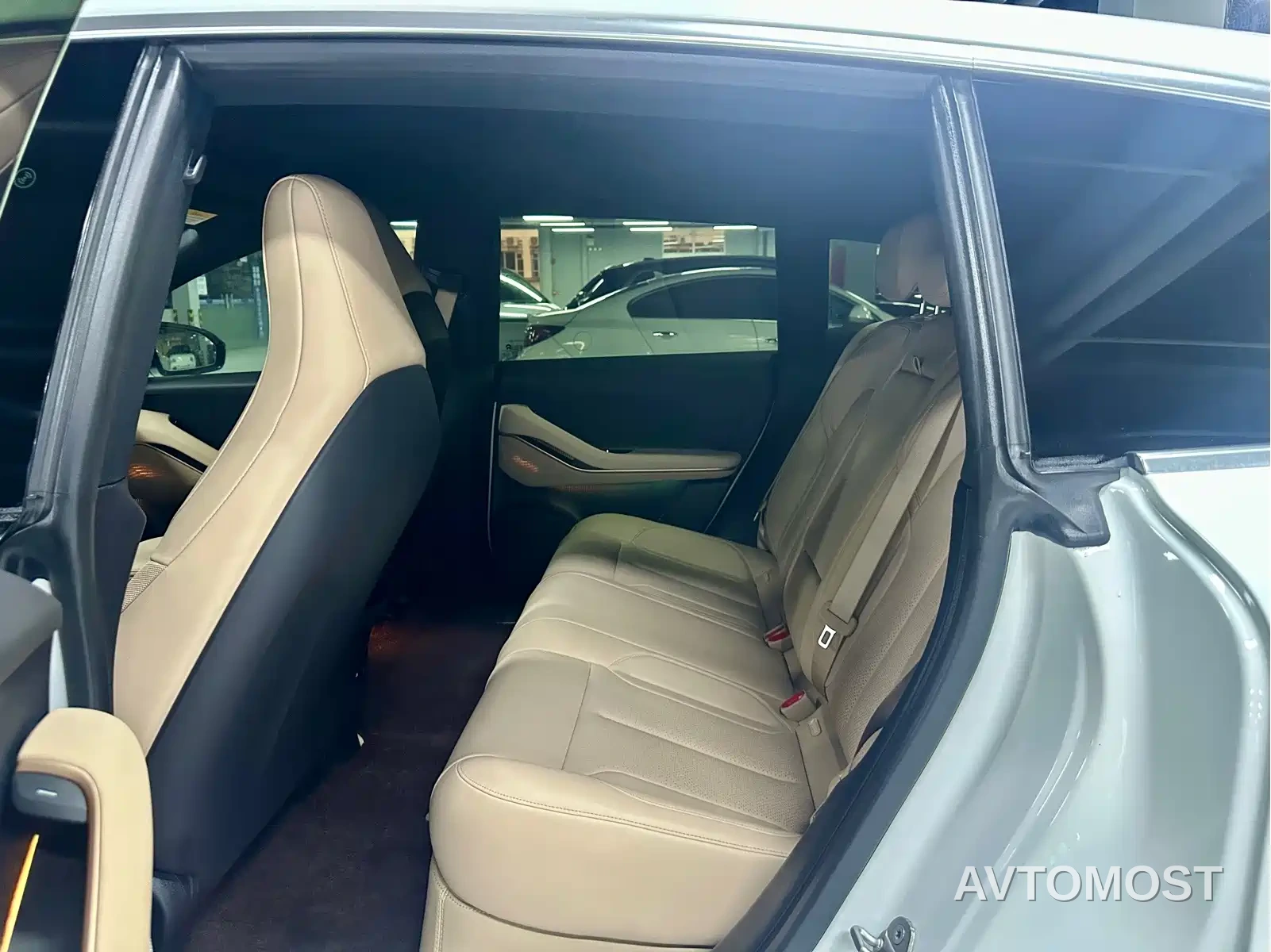 NIO ET5T 2024 75kWh Touring — фото 7