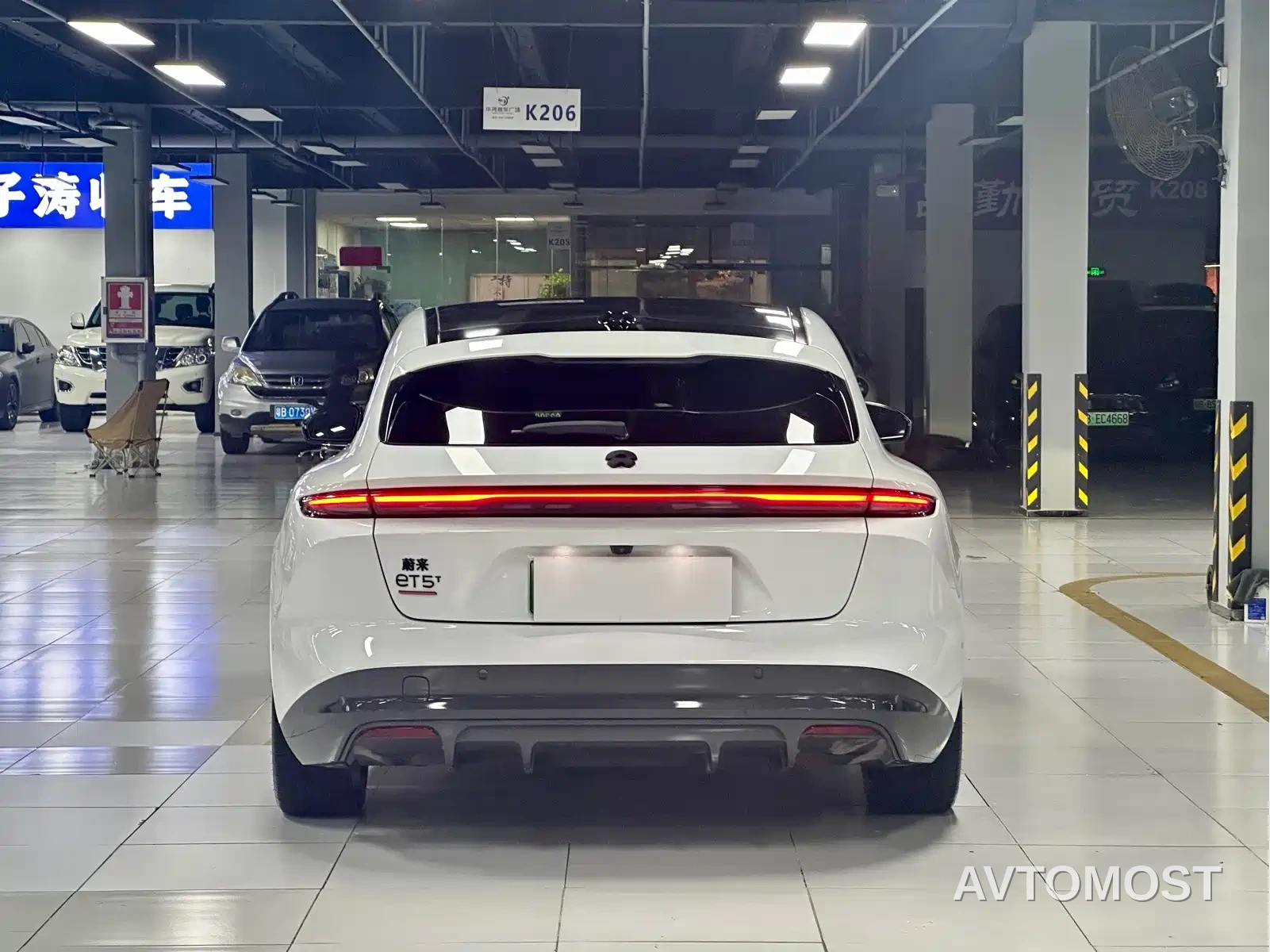 NIO ET5T 2024 75kWh Touring — фото 14