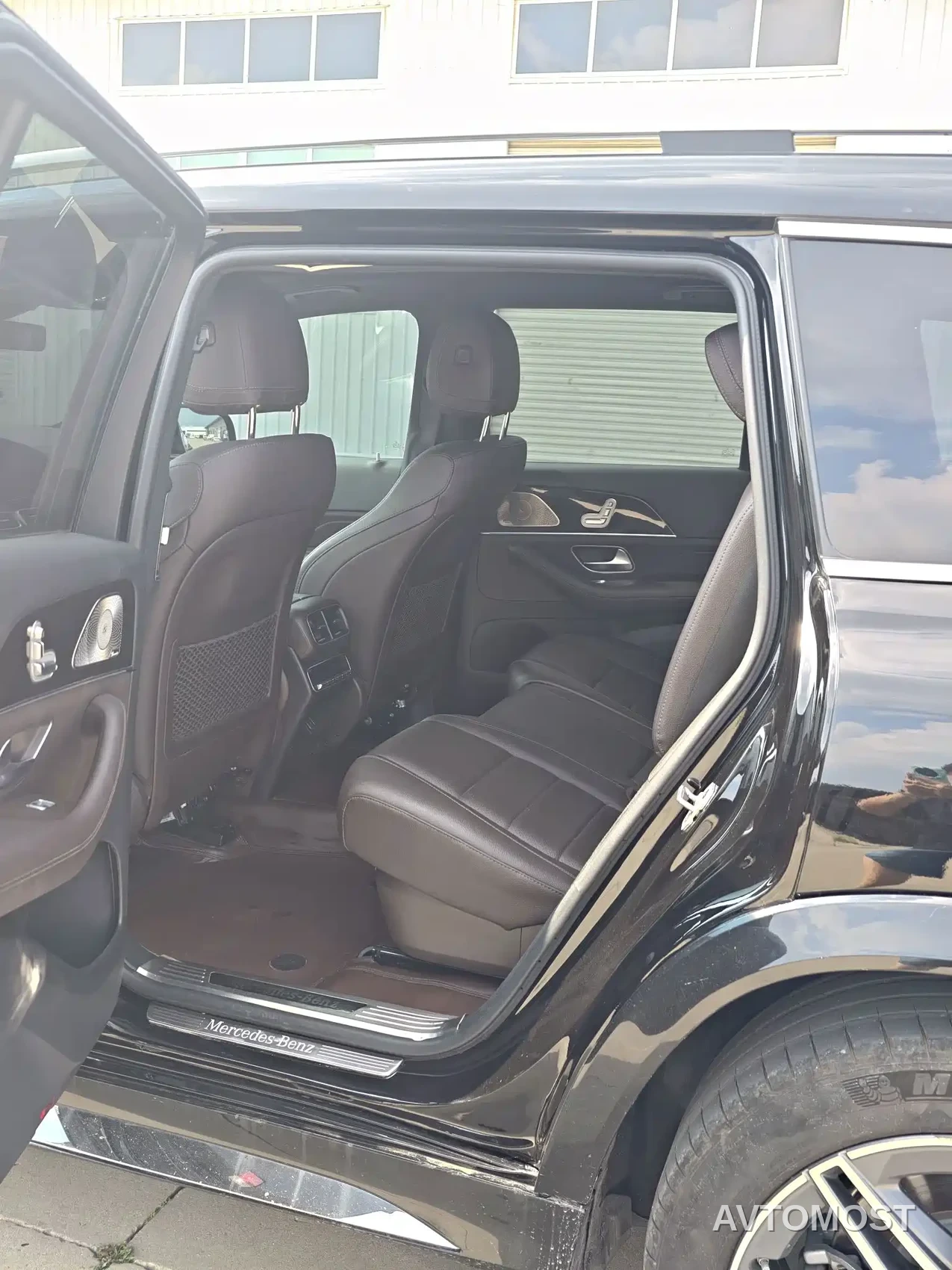 Mercedes-Benz GLS 2022 GLS 450 4MATIC Luxury — фото 4