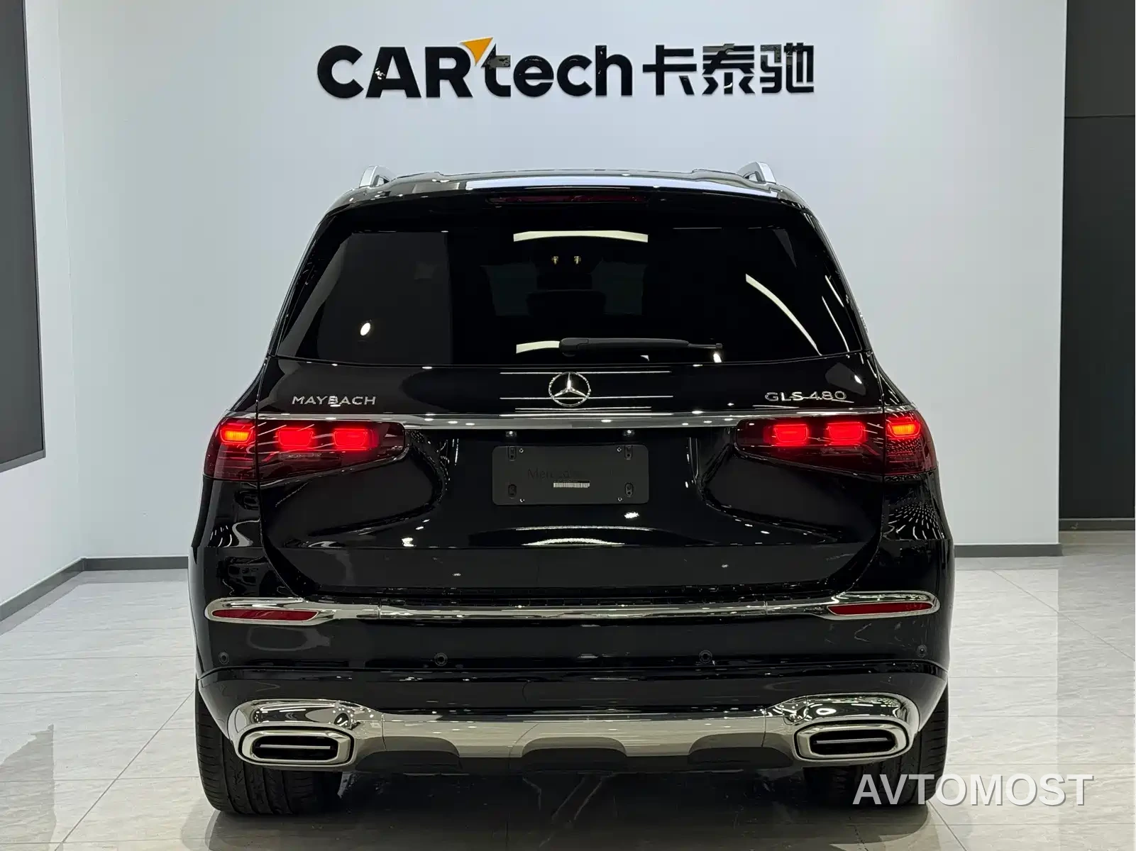 Mercedes-Benz Maybach GLS 2026 GLS 480 4MATIC Liyi Edition — фото 4
