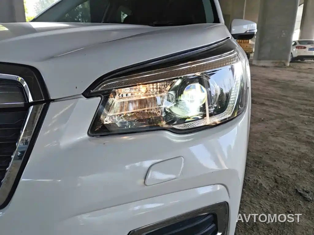 Subaru Forester 2021 2.0i Luxury Edition — фото 21
