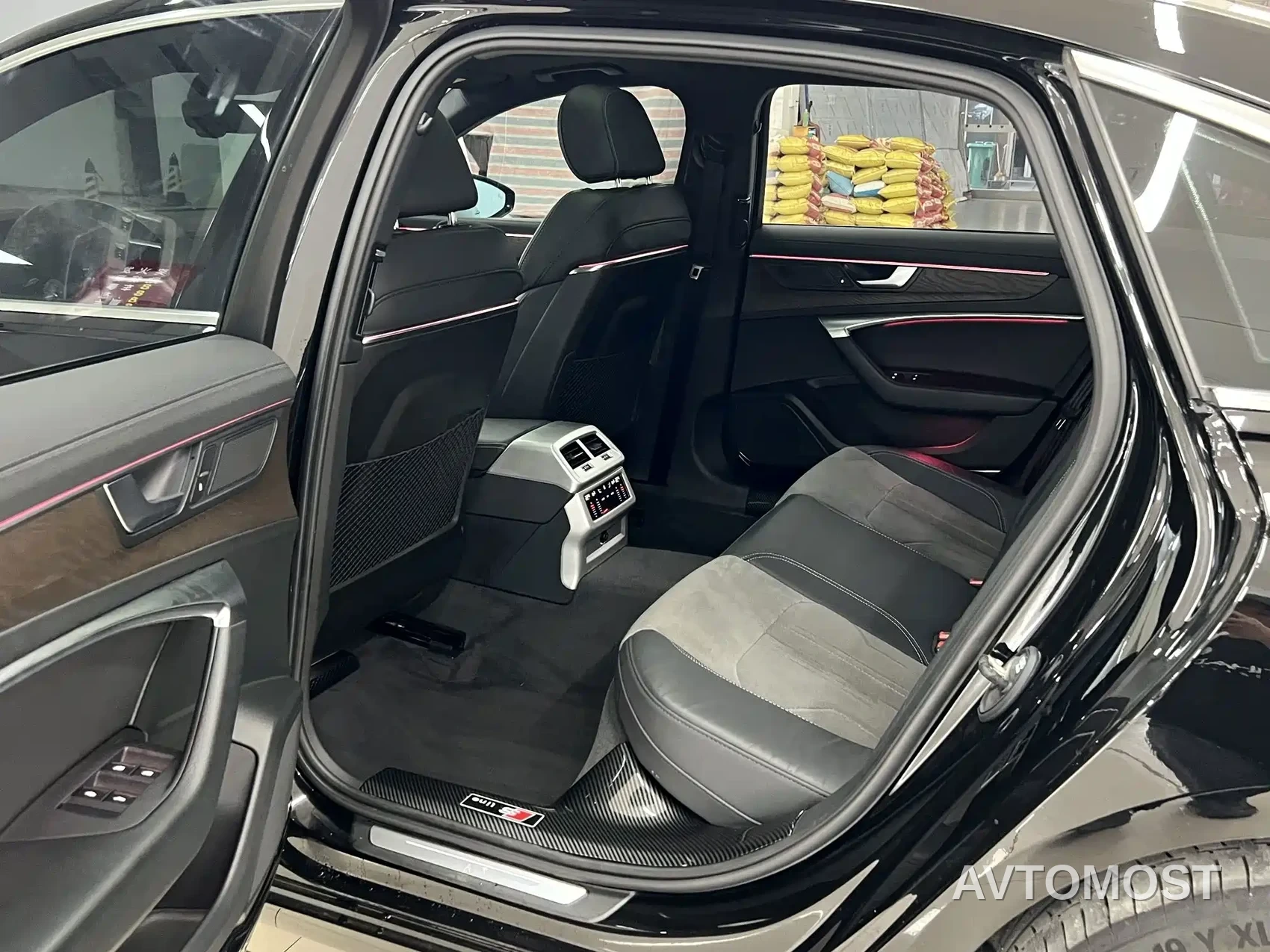 Audi A6L New Energy 2020 55 TFSI e quattro — фото 10