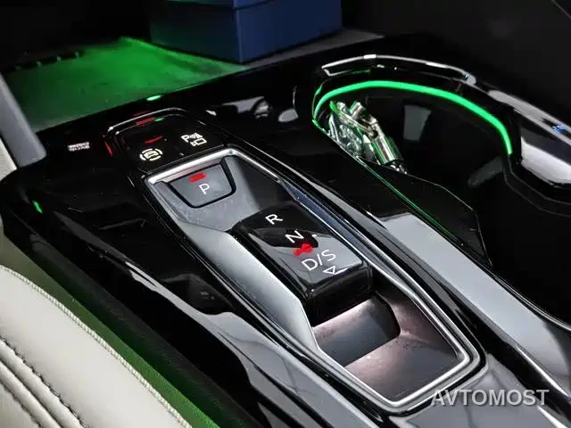 Audi Q5L 2026 Luxury Sport 150kW — фото 16