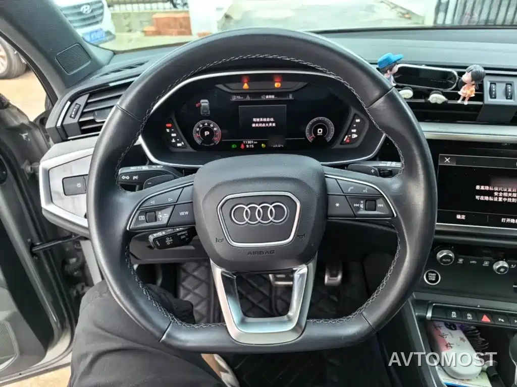 Audi Q3 2023 35 TFSI Fashion Dynamic Model (1.5T) — фото 6