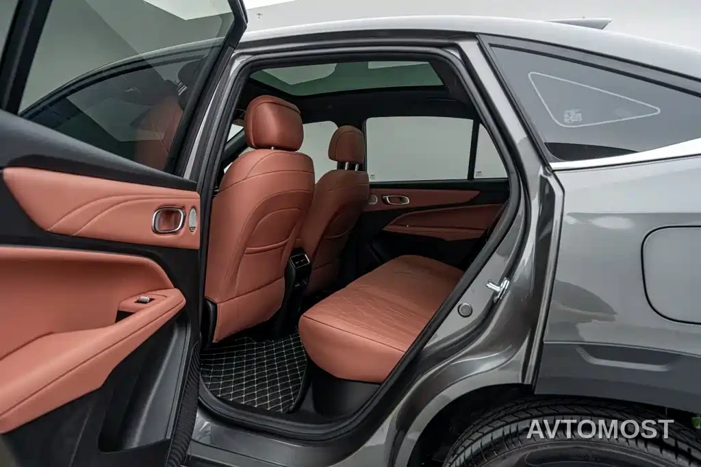 Geely Boyue REV 2026 Extended Range Base Model — фото 9