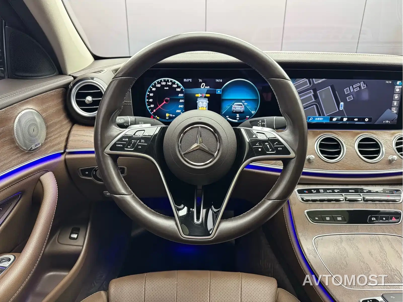 Mercedes-Benz E-Class 2022 E 300 L Luxury — фото 3