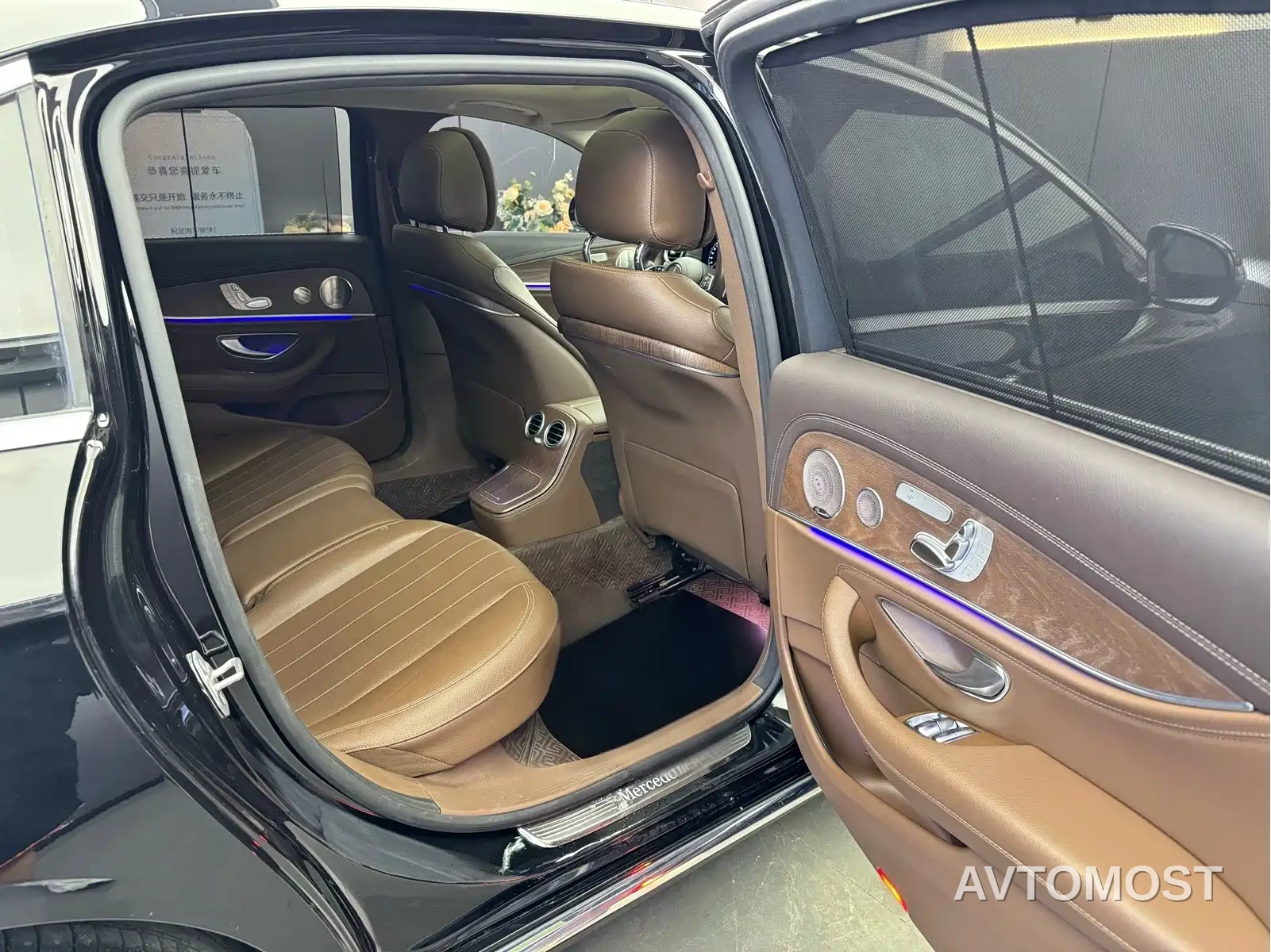 Mercedes-Benz E-Class 2022 E 300 L Luxury — фото 6