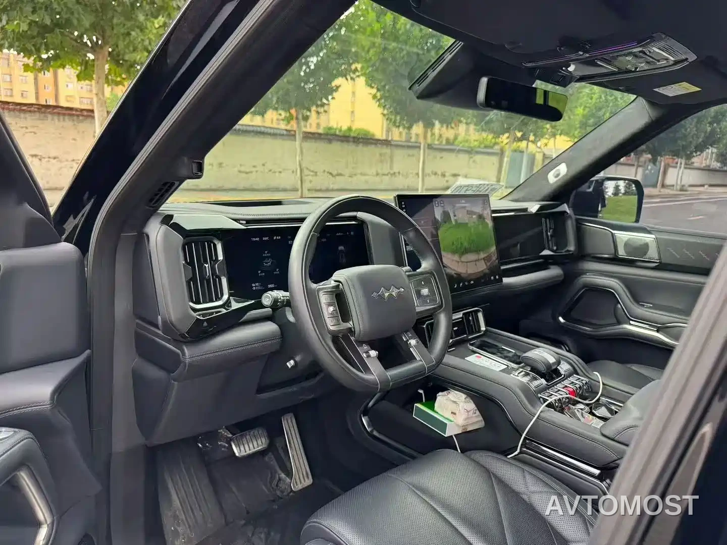 Fang Cheng Bao Leopard 8 2025 Zhiyong Flagship 7-Seater — фото 4