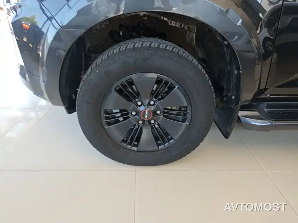 Isuzu D-MAX 2023 1.9T Auto 4WD V-CROSS Yue Ling Edition — фото 17