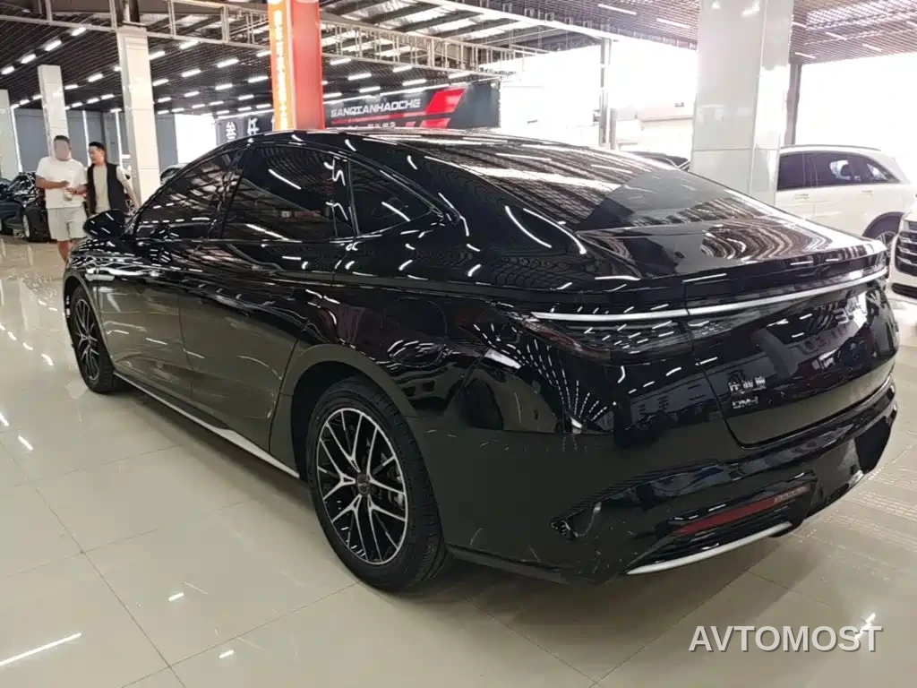 BYD Seal 07 DM-i 2025 Model DM-i 1.5L 125km Elite — фото 4