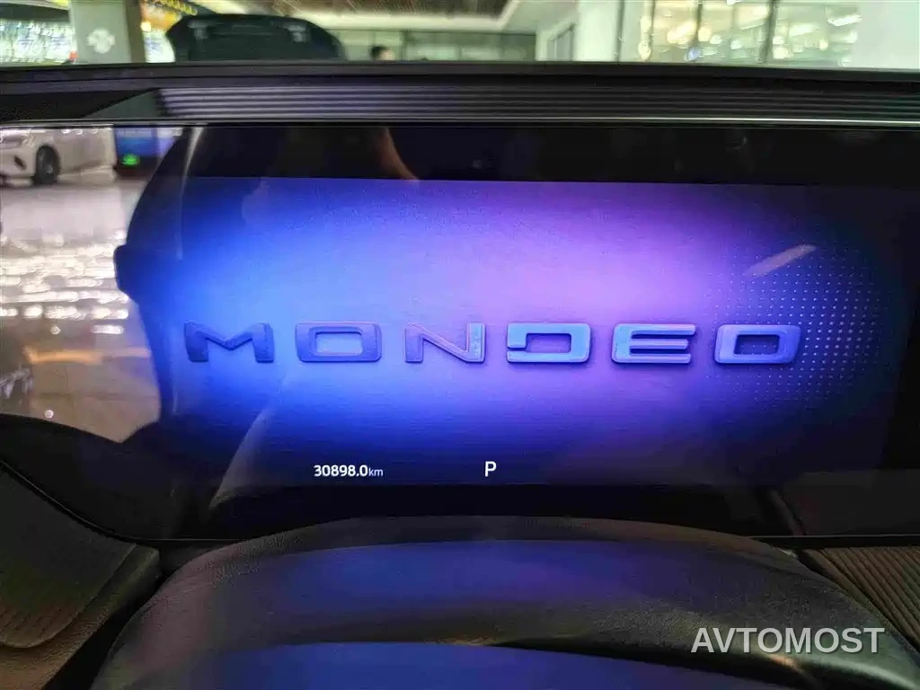 Ford Mondeo 2025 2.0T EcoBoost E Hybrid Sport Edition — фото 18