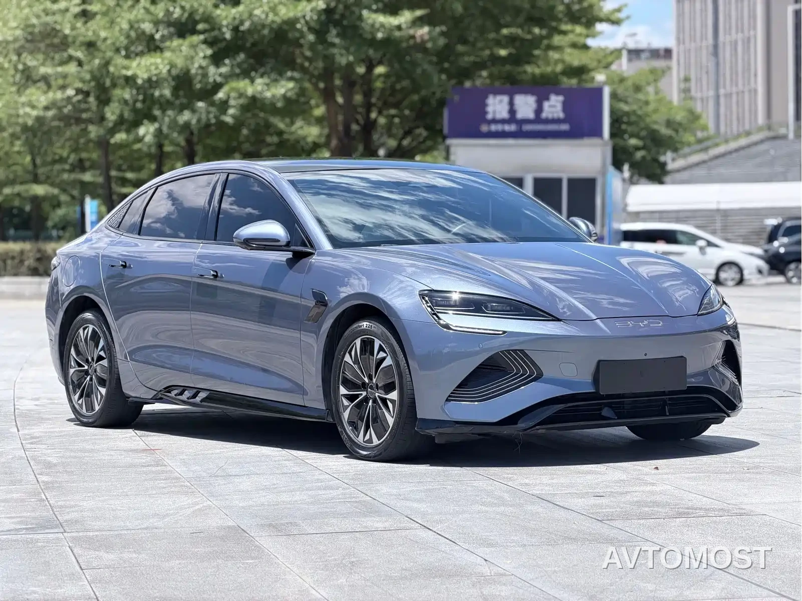BYD Seal 2022 550km Standard Range RWD Premium — фото 3