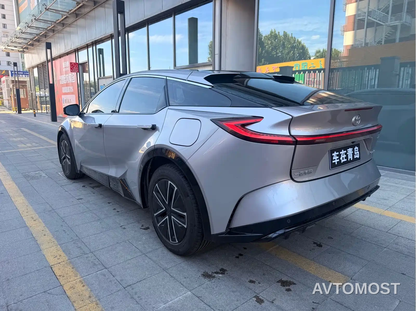 Toyota bZ5 2025 550 PRO Smart Edition — фото 13