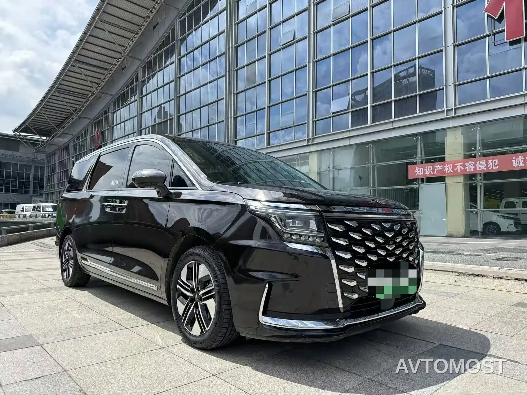 JAC Refine RF8 PHEV 2024 Smart Edition 1.5T 150KM Flagship (LFP) — фото 3