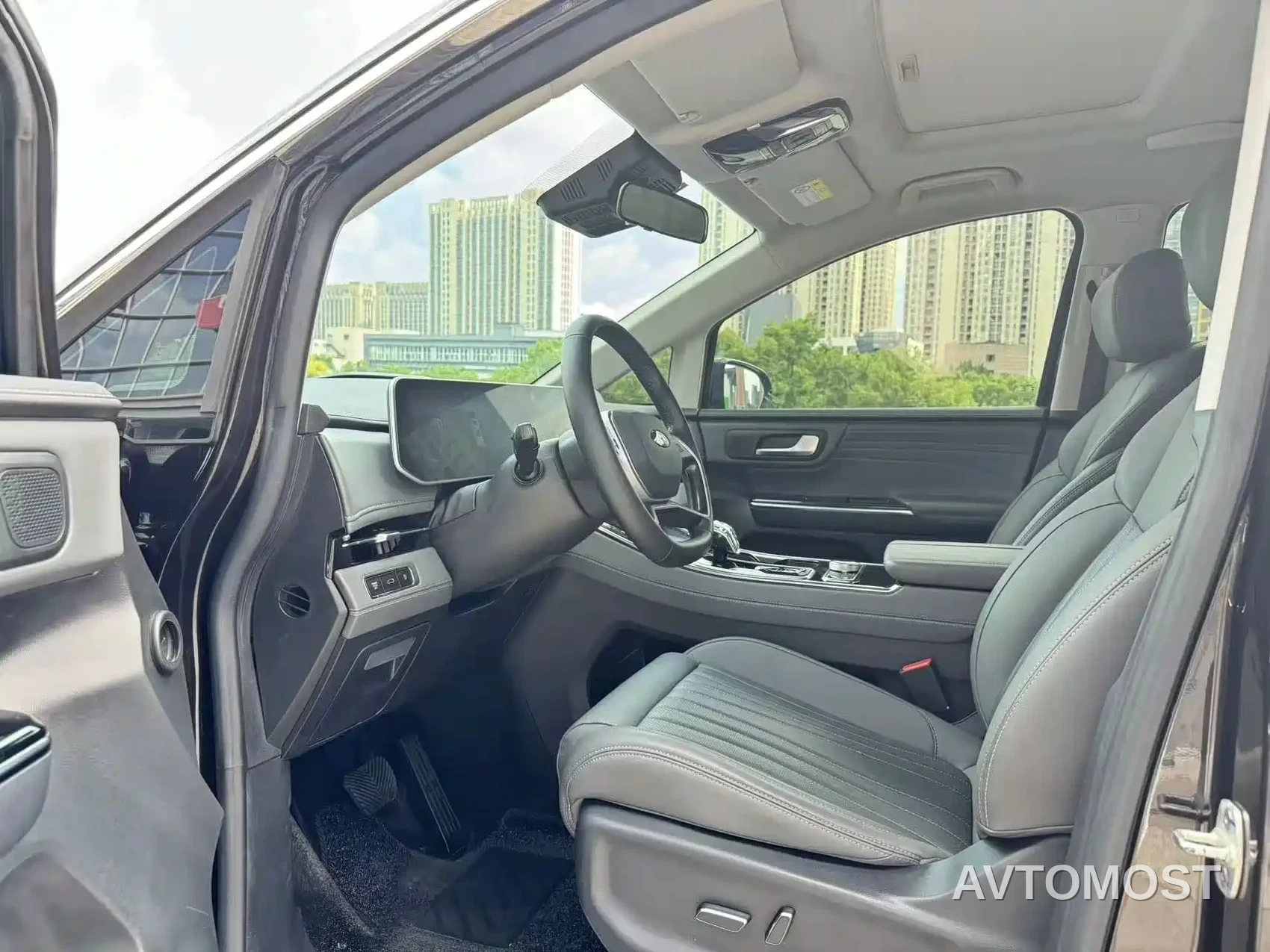 JAC Refine RF8 PHEV 2024 Smart Edition 1.5T 150KM Flagship (LFP) — фото 8