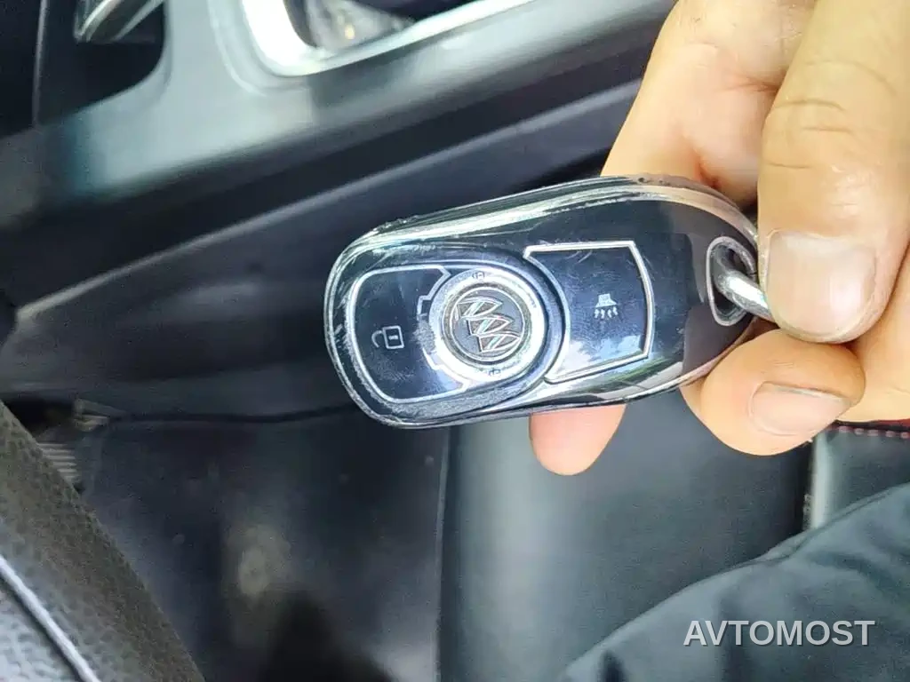 Buick Velite 6 2020 Plug-in Hybrid Connected Fashion Edition — фото 9