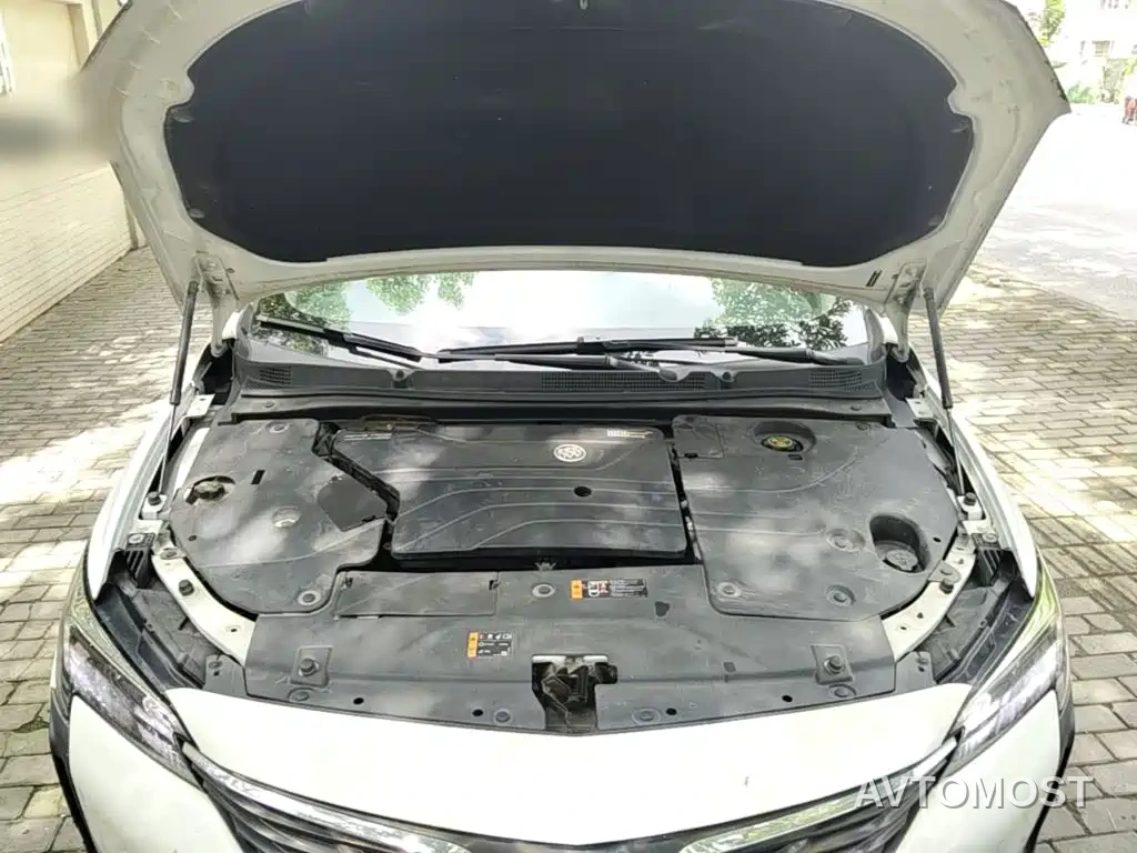 Buick Velite 6 2020 Plug-in Hybrid Connected Fashion Edition — фото 18
