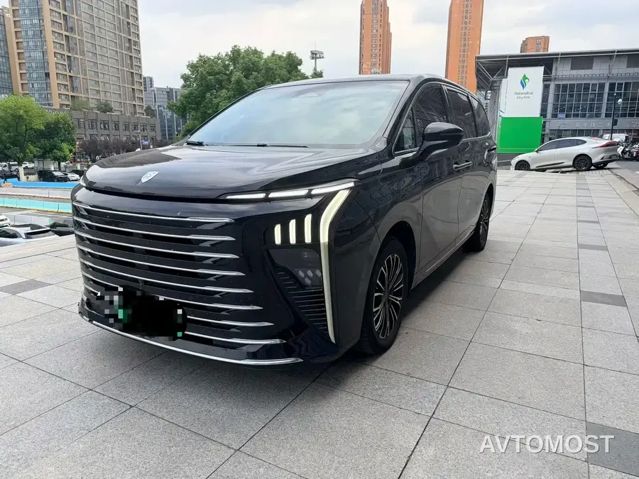 Dongfeng Fengxing Starlight V9 2024 1.5TD 200km Cloud Ladder Series Premium
