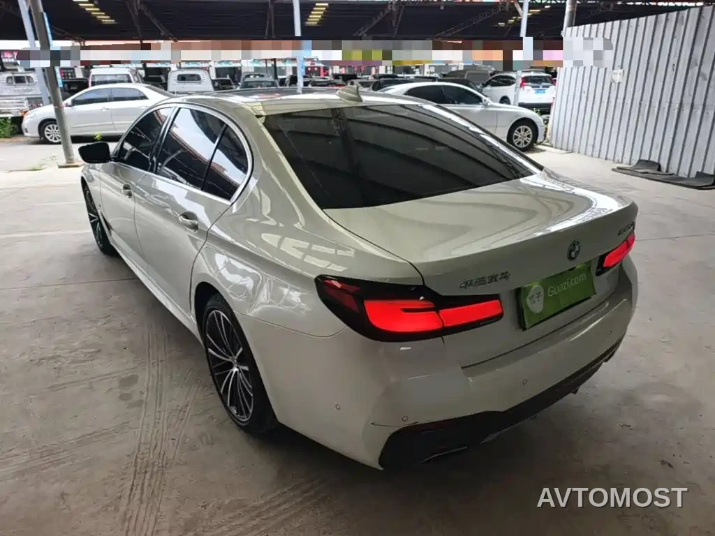 BMW 5 Series 2022 Facelift 530Li Leading M Sport Package — фото 3