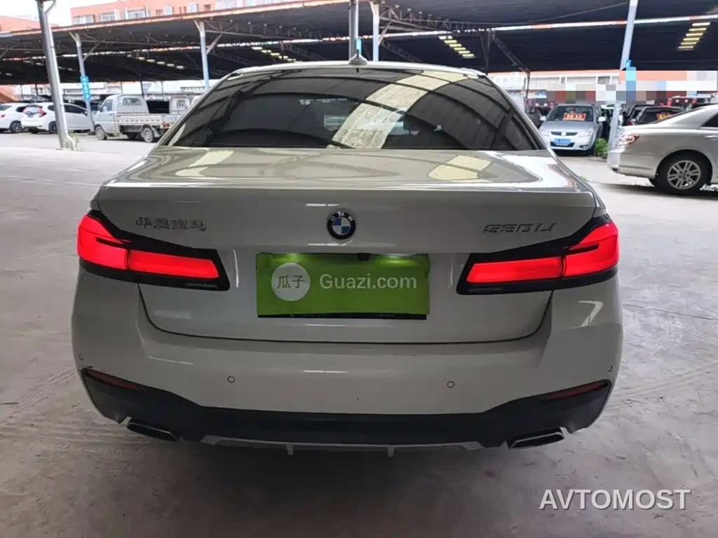 BMW 5 Series 2022 Facelift 530Li Leading M Sport Package — фото 4