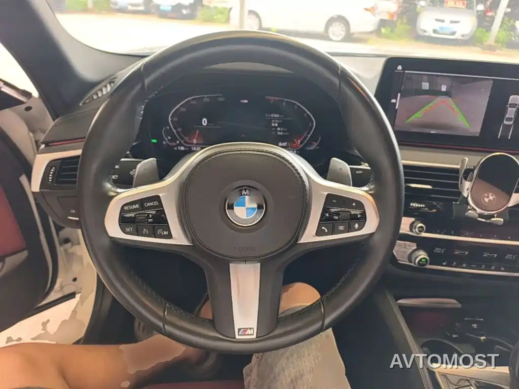 BMW 5 Series 2022 Facelift 530Li Leading M Sport Package — фото 9