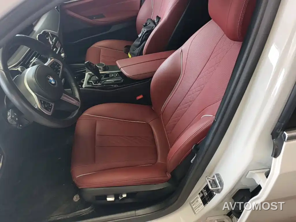 BMW 5 Series 2022 Facelift 530Li Leading M Sport Package — фото 13