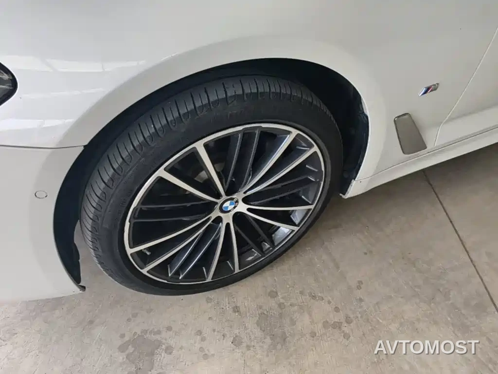 BMW 5 Series 2022 Facelift 530Li Leading M Sport Package — фото 21