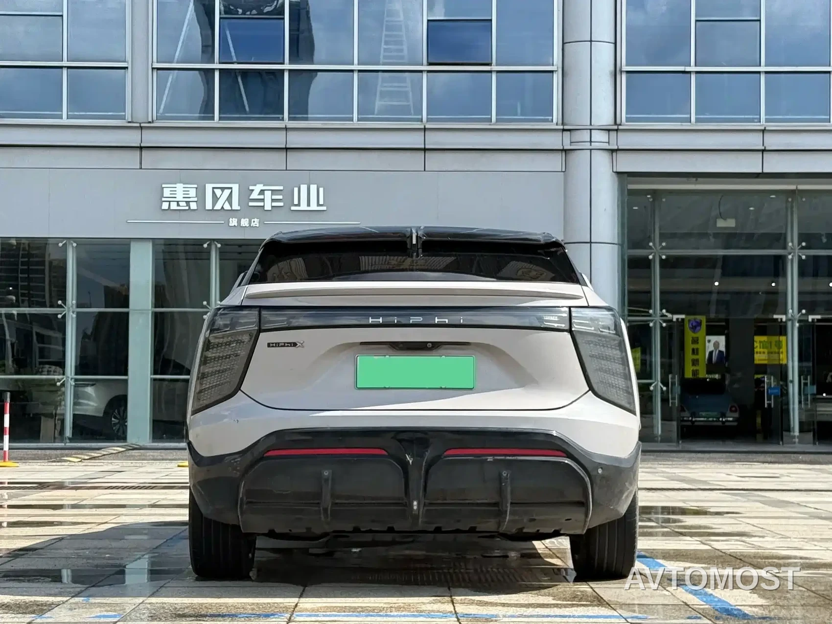 HiPhi X 2021 Flagship Edition 6-Seater — фото 5