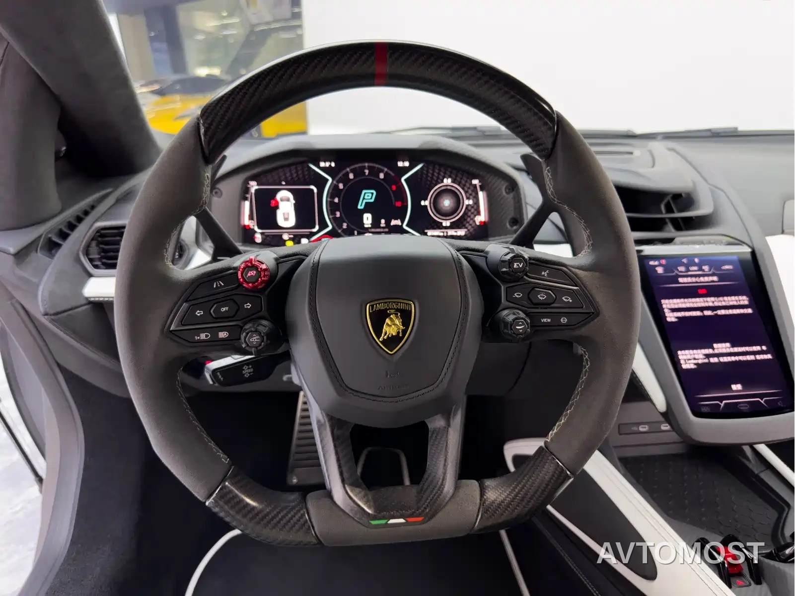 Lamborghini Revuelto 2023 6.5L PHEV Standard — фото 27