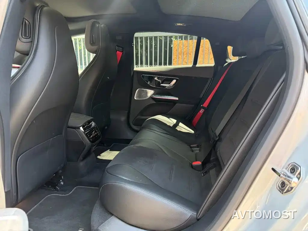 Mercedes-Benz EQE AMG 2023 AMG EQE 53 4MATIC+ — фото 3