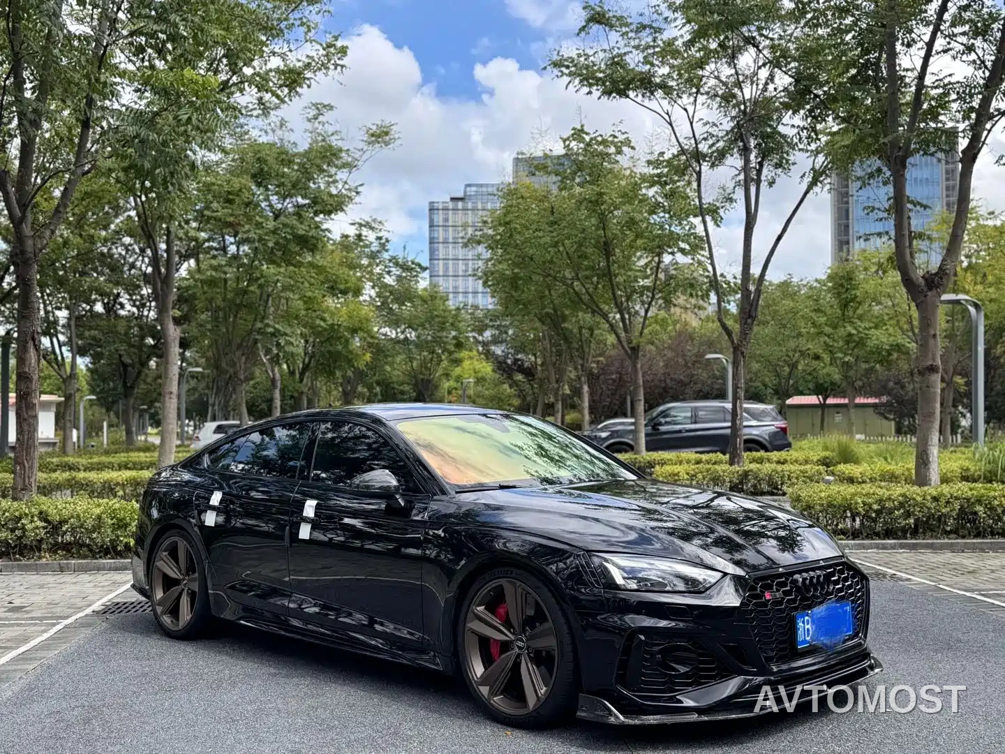 Audi RS 5 2021 RS 5 2.9T Sportback Dark Gold Edition — фото 3