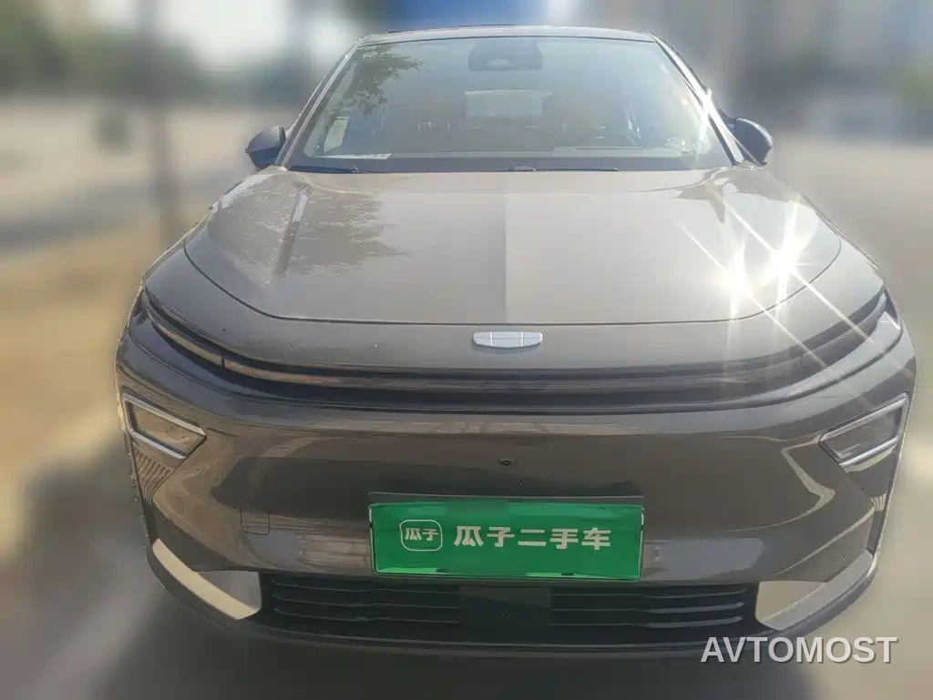 Geely Boyue REV 2026 Extended Range Base Model — фото 2