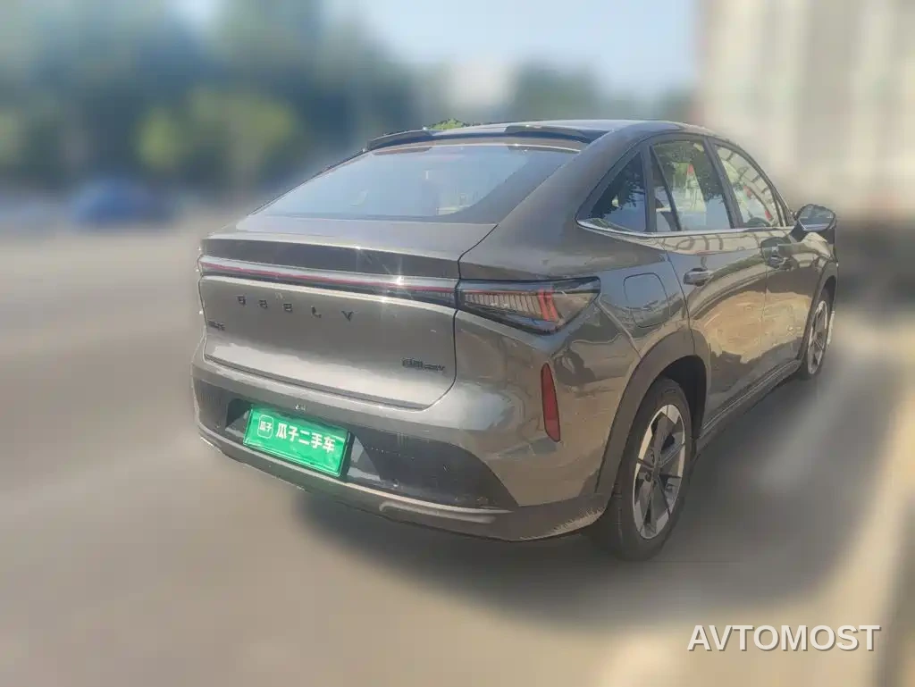 Geely Boyue REV 2026 Extended Range Base Model — фото 6