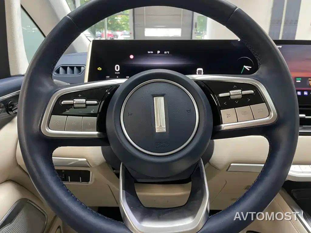 WEY Alpine 2023 AWD Flagship — фото 15