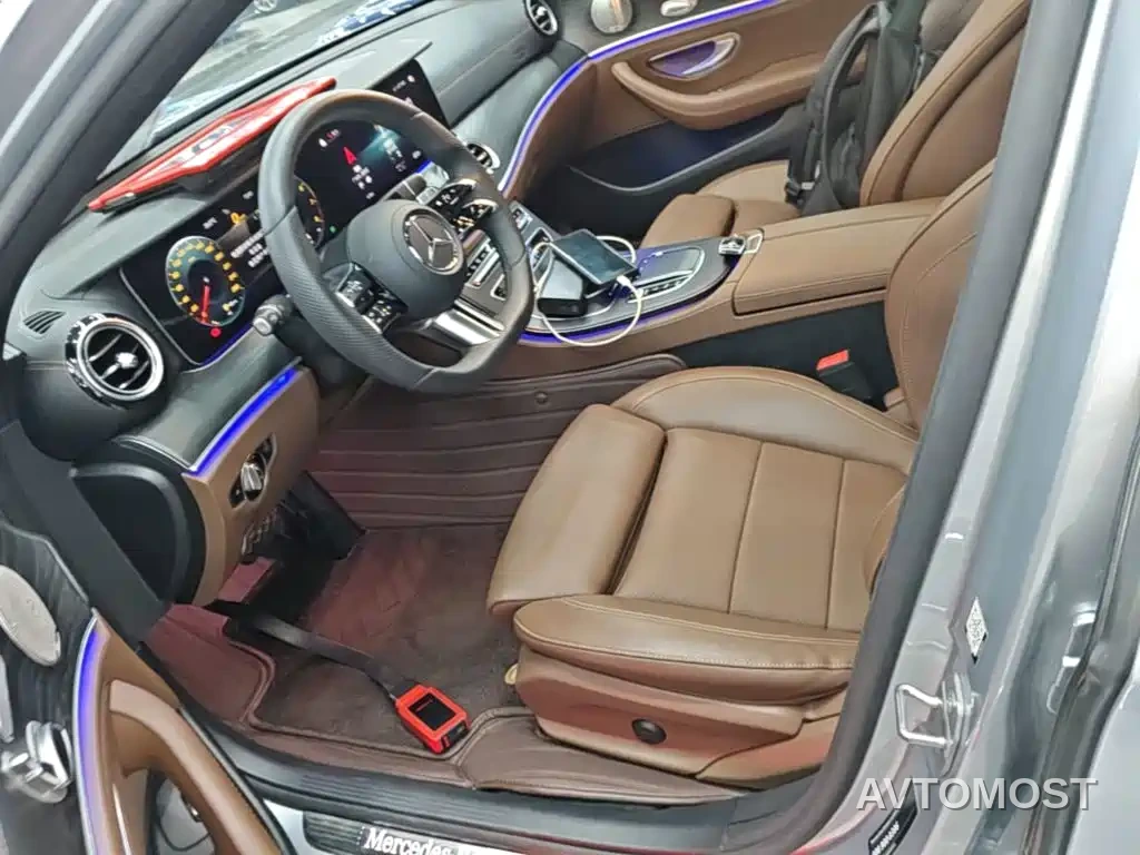 Mercedes-Benz E-Class 2022 Facelift E 300 L Sport Luxury Style — фото 11