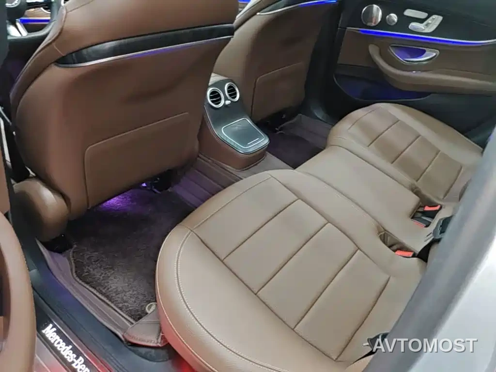 Mercedes-Benz E-Class 2022 Facelift E 300 L Sport Luxury Style — фото 13