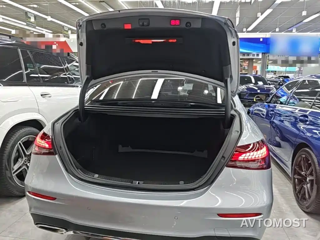 Mercedes-Benz E-Class 2022 Facelift E 300 L Sport Luxury Style — фото 15