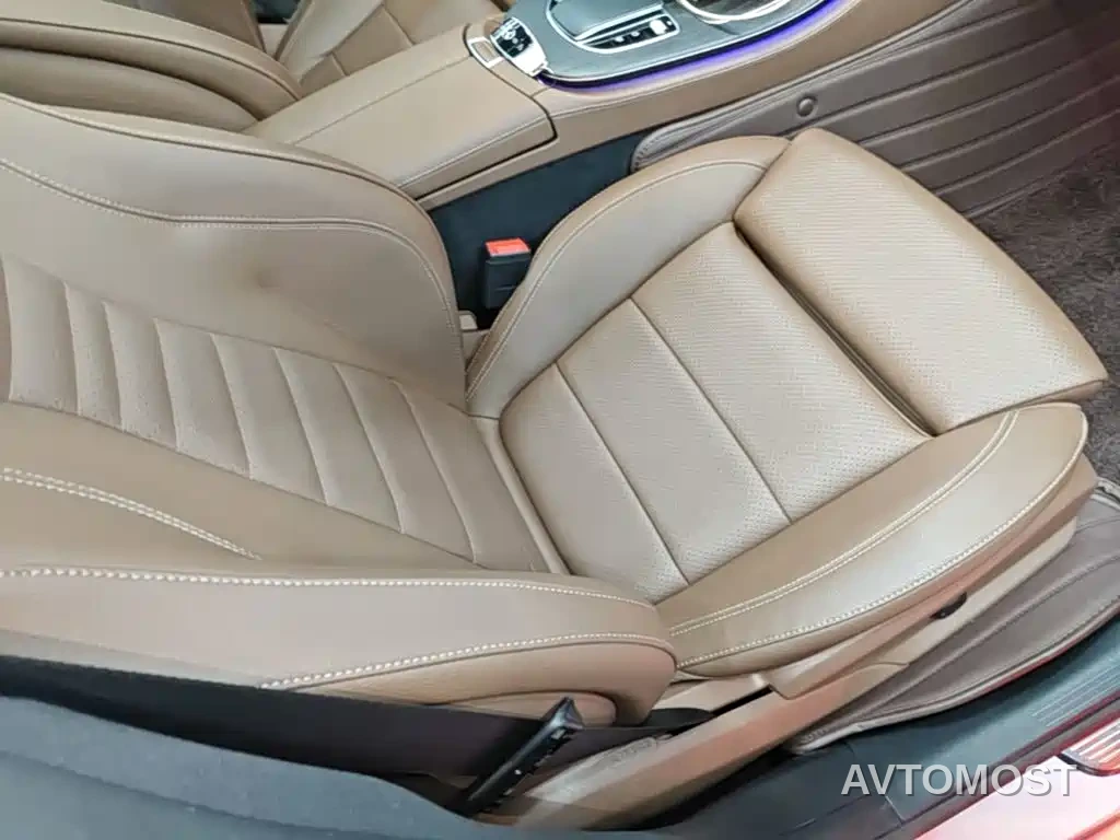 Mercedes-Benz E-Class 2022 Facelift E 300 L Sport Luxury Style — фото 20
