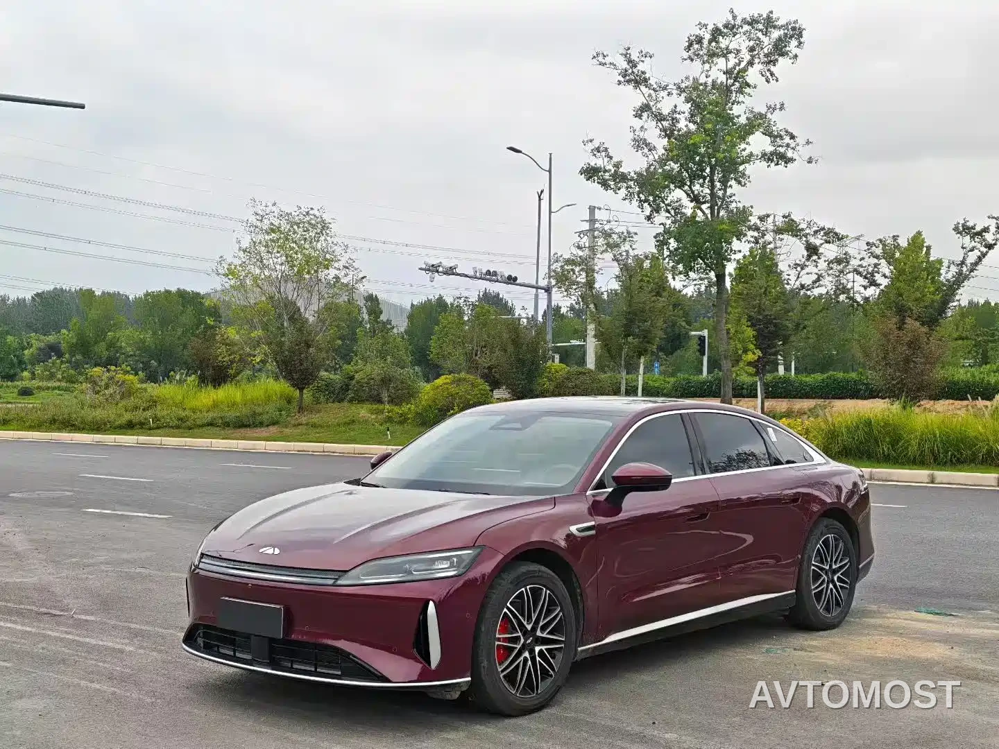 Chery Fengyun A9L 2025 Model 260 Extended Range Premium Edition — фото 1