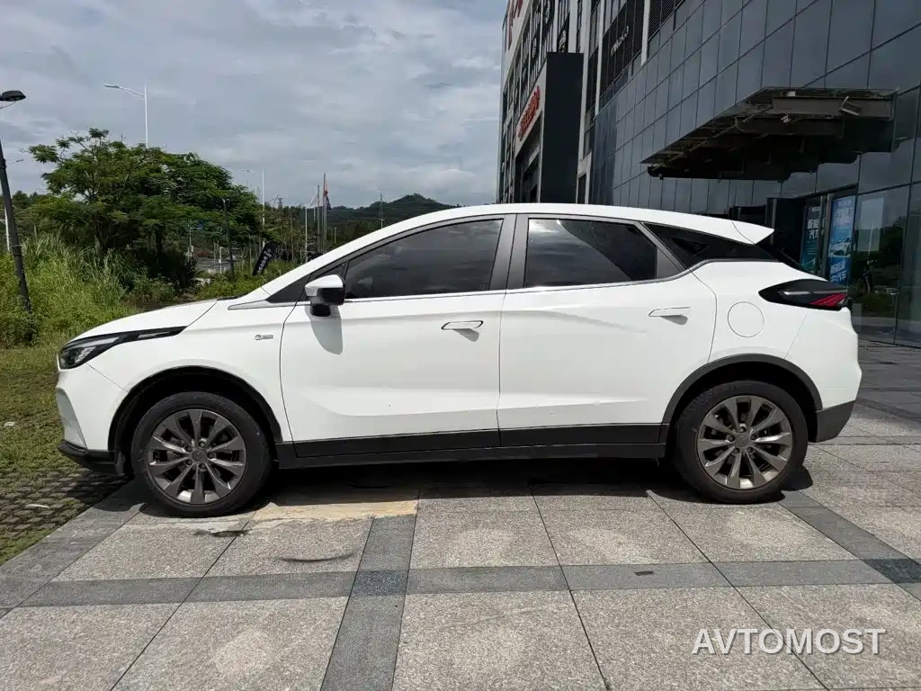 Geely Geometry C 2021 C400 Cube Edition — фото 3