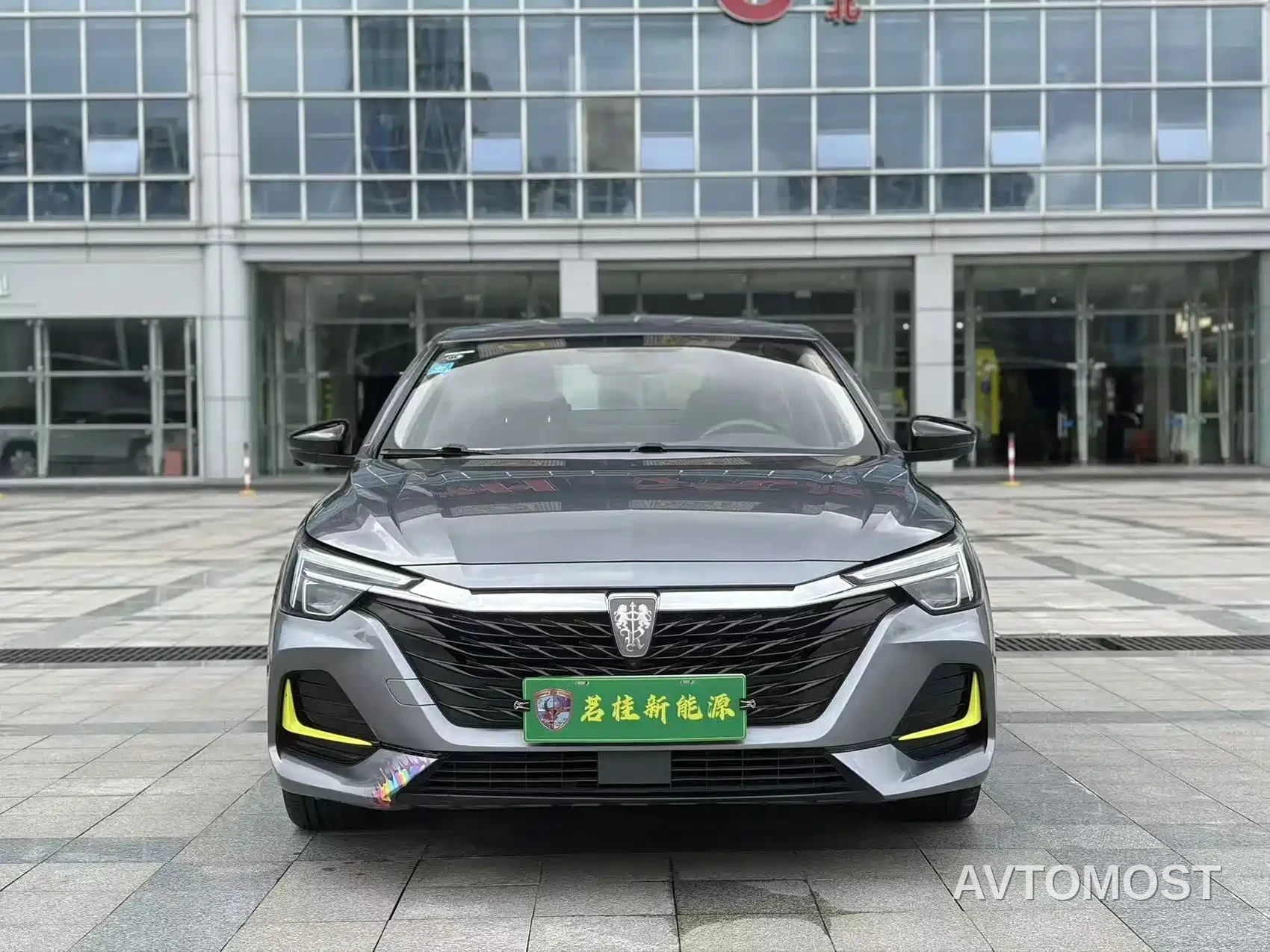 Roewe i6 MAX EV 2020 Model 1.5T PHEV Cool Edition — фото 2