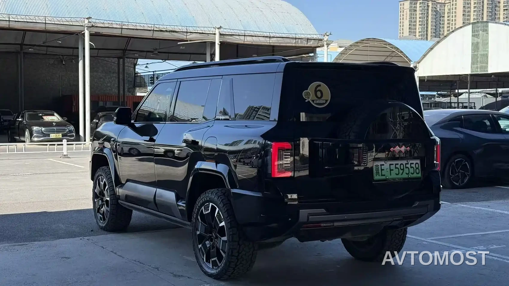 Fang Cheng Bao Leopard 8 2025 Zhiyong Flagship 7-Seater — фото 10