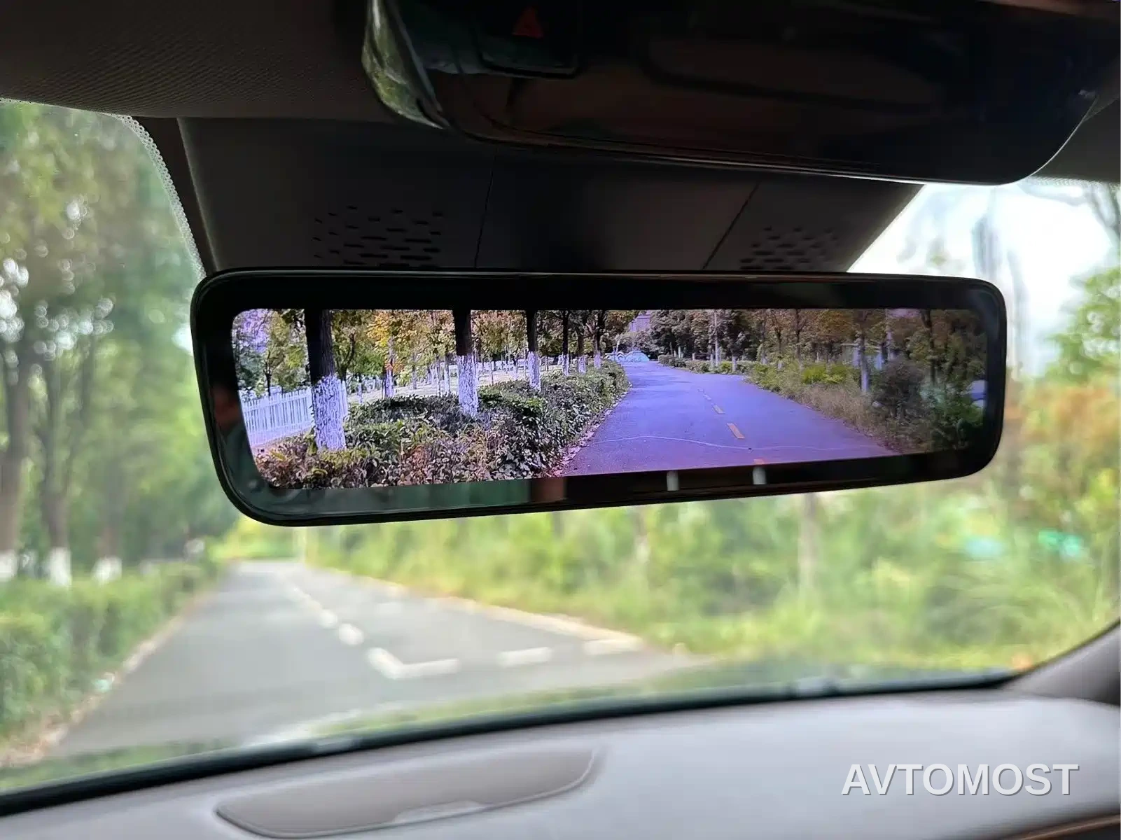 Dongfeng Aeolus L8 2025 Plug-in Hybrid — фото 11