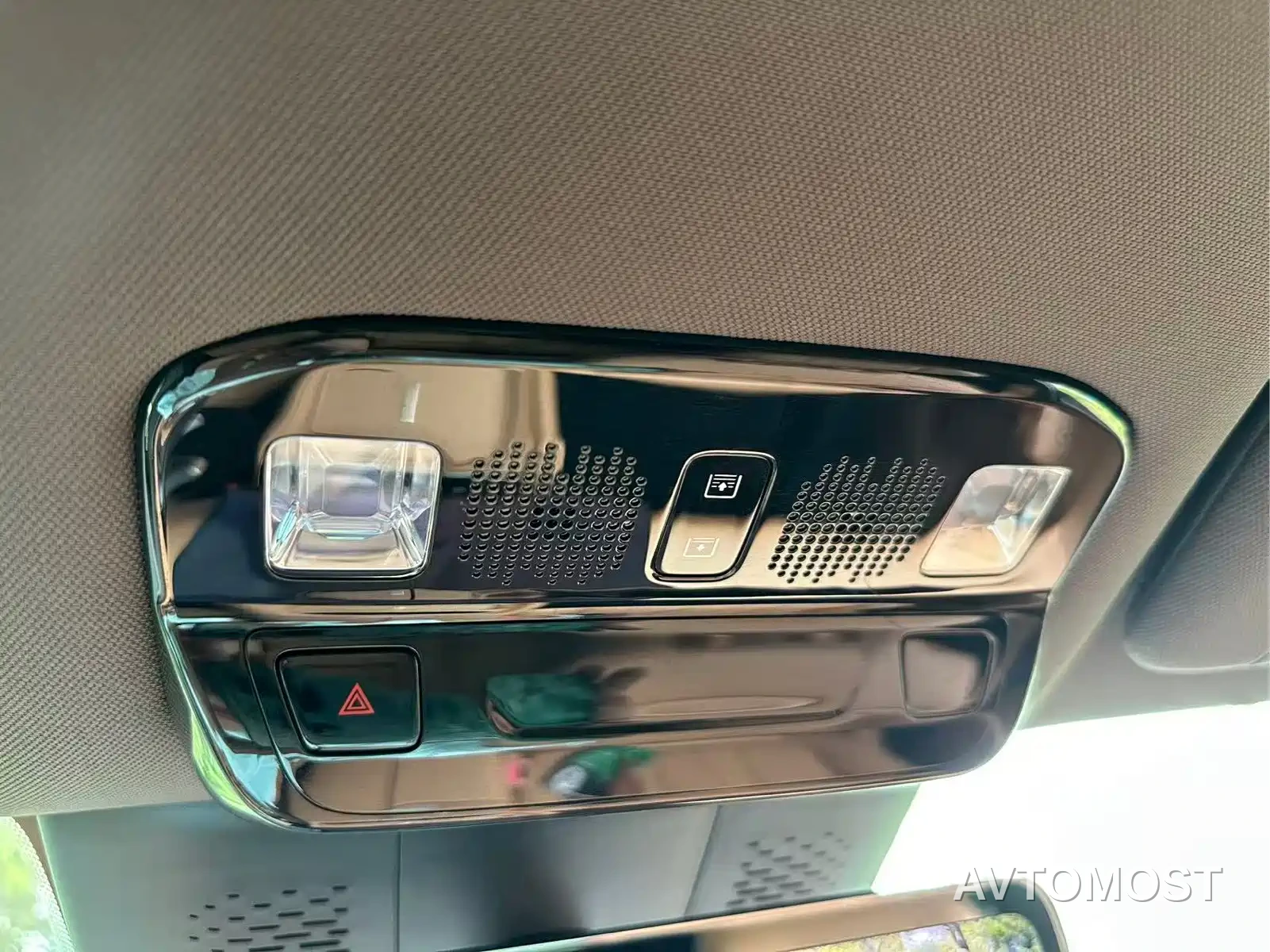 Dongfeng Aeolus L8 2025 Plug-in Hybrid — фото 14