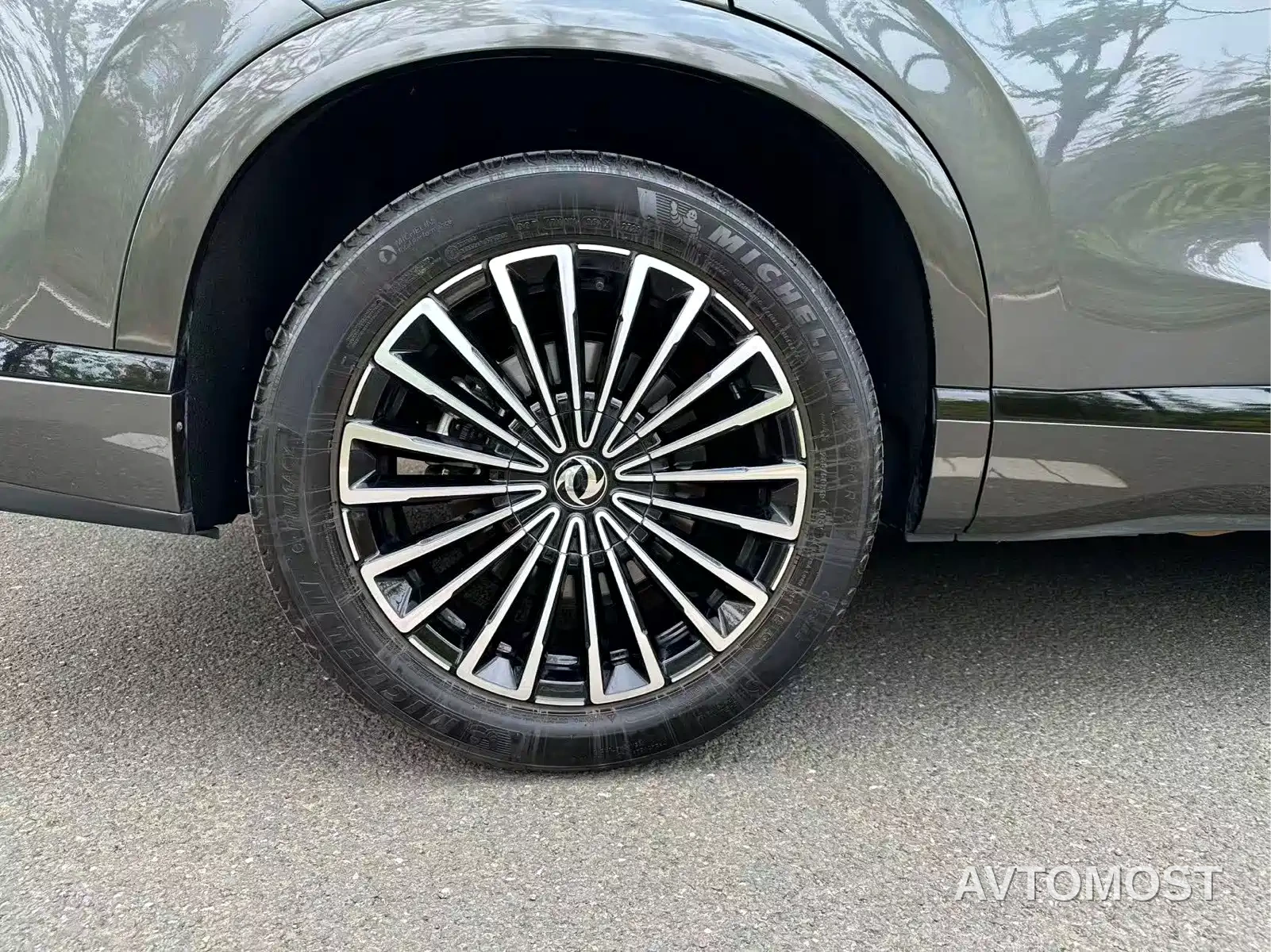 Dongfeng Aeolus L8 2025 Plug-in Hybrid — фото 28