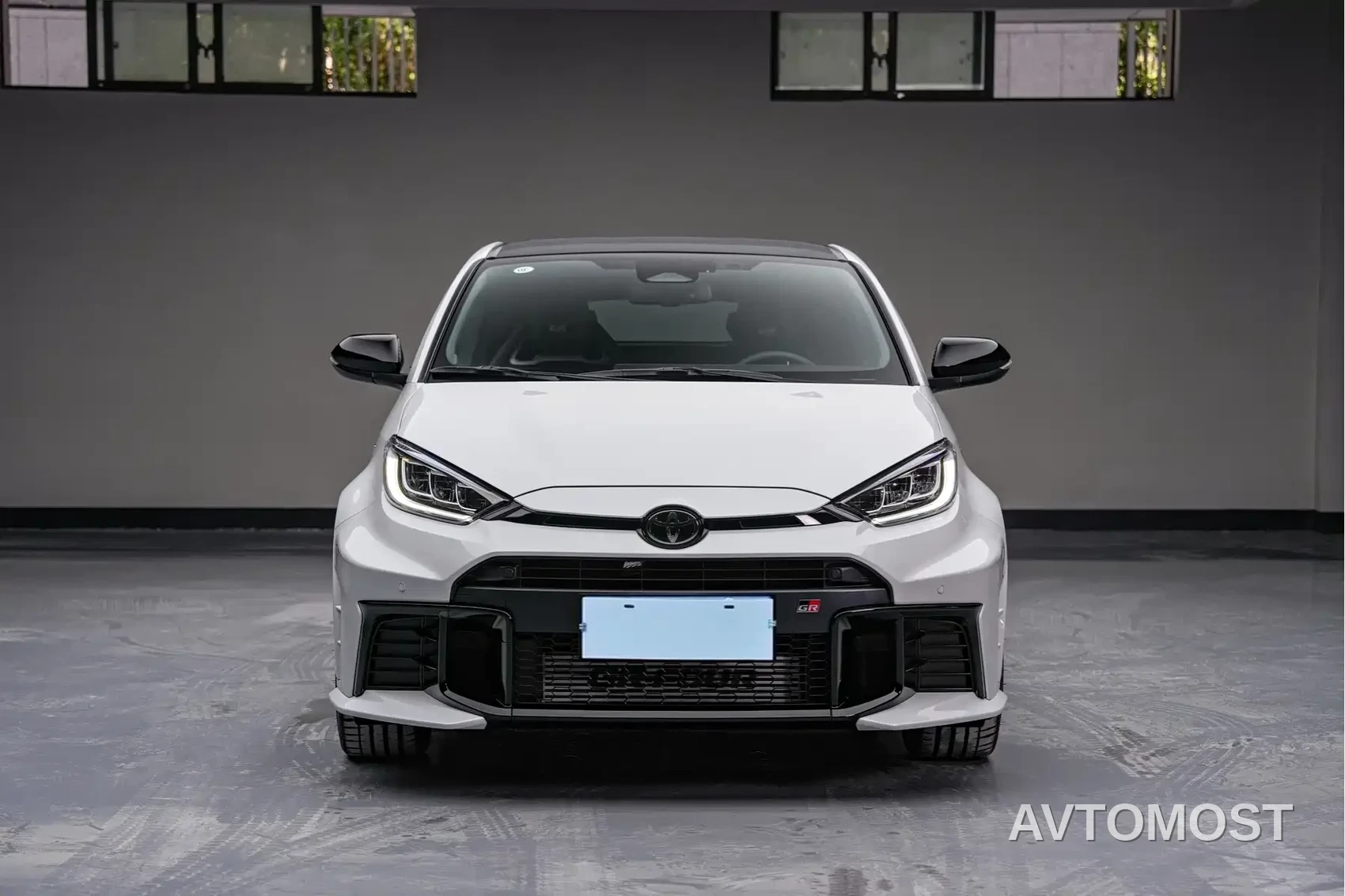 Toyota GR YARIS 2024 GR Evolution Edition — фото 2