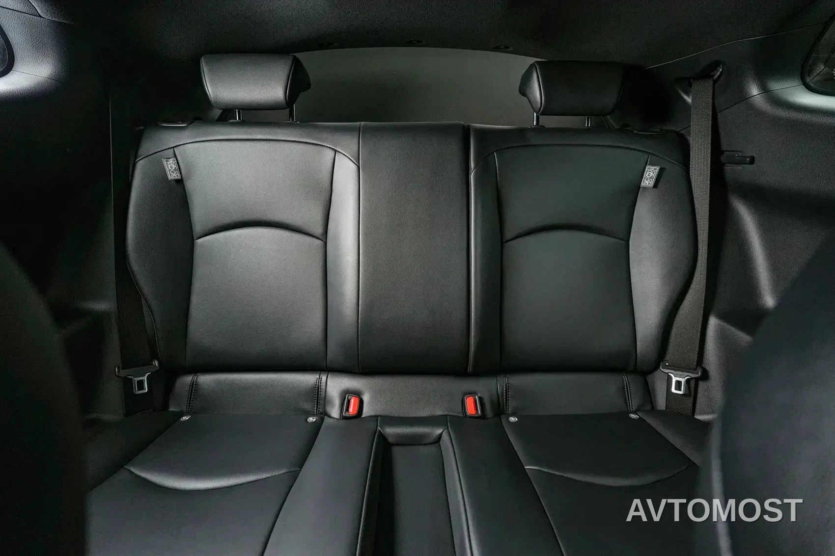 Toyota GR YARIS 2024 GR Evolution Edition — фото 14